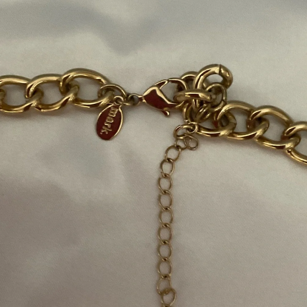 Mark Elegant Red and Gold Statement Necklace - Picture 6 of 8